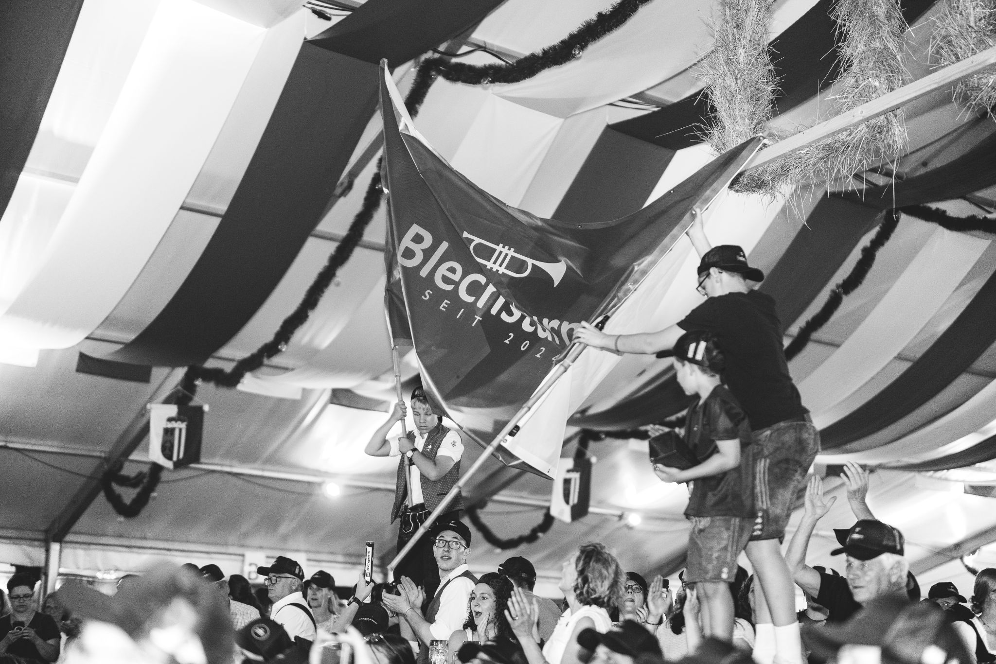 Blechsturm bei einem Auftritt im Festzelt